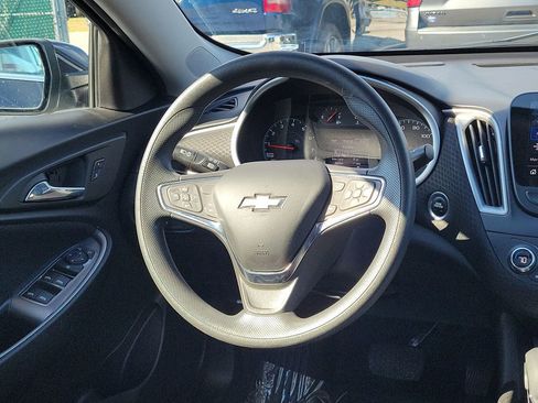 Used 2023 Chevrolet Malibu LT FWD image 14