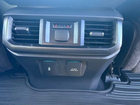 Used 2023 Ford F150 Lariat w/ Equipment Group 502A High image 13