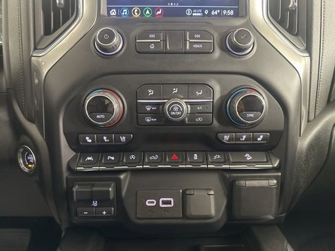 Used 2022 Chevrolet Silverado 1500 LTZ w/ LTZ Premium Package image 14