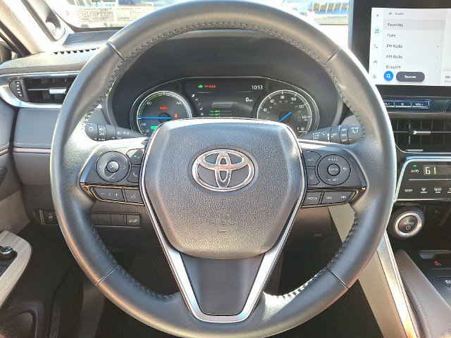 Certified 2023 Toyota Venza XLE AWD/4WD image 18
