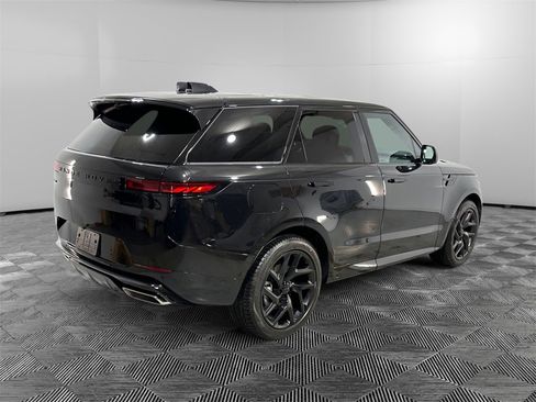 New 2026 Land Rover Range Rover Sport Dynamic SE image 5