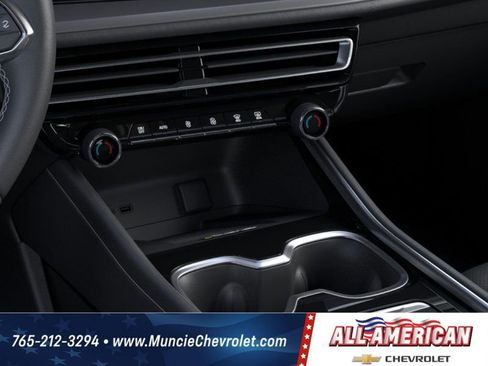 New 2026 Chevrolet Traverse LT w/ Sun and Wheel Package image 23