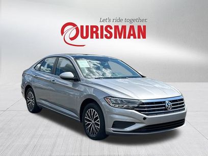 Used 2020 Volkswagen Jetta SE w/ SE Cold Weather Package