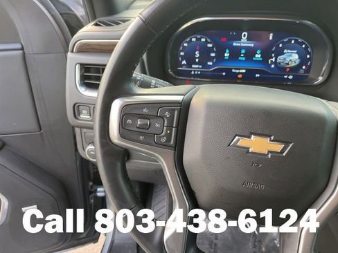 Used 2024 Chevrolet Suburban Premier RWD image 22