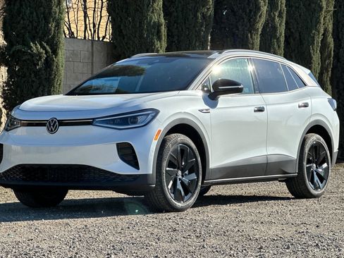 New 2026 Volkswagen ID.4 Pro S image 8