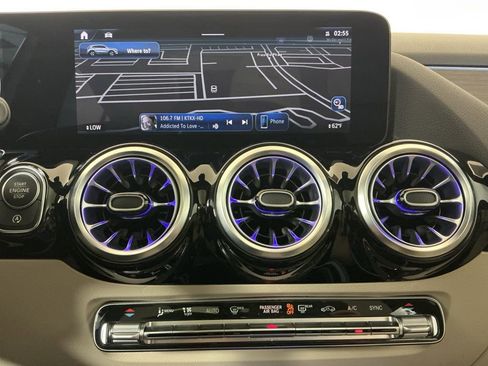 Used 2024 Mercedes-Benz GLA 250 4MATIC image 12