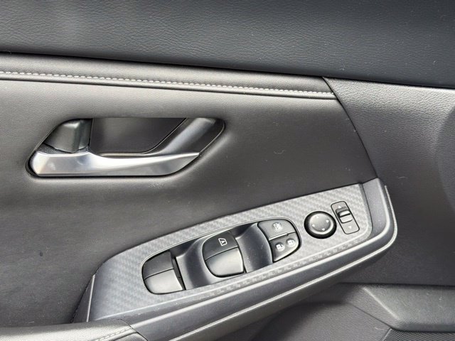 Used 2024 Nissan Sentra SV FWD image 21