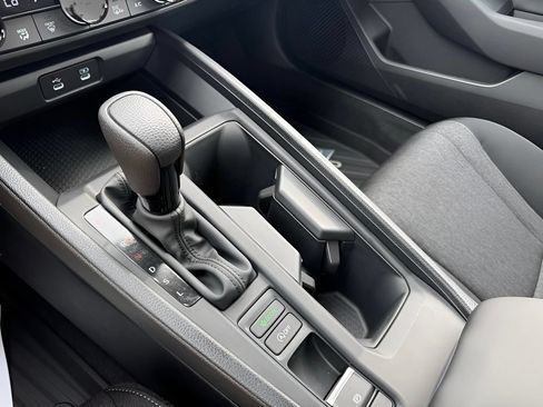 Used 2025 Honda Accord SE image 24