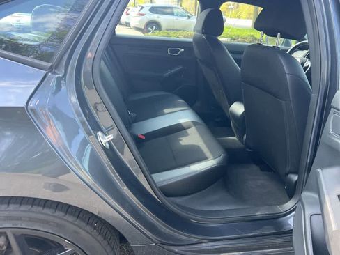 Used 2023 Honda Civic Sport image 26