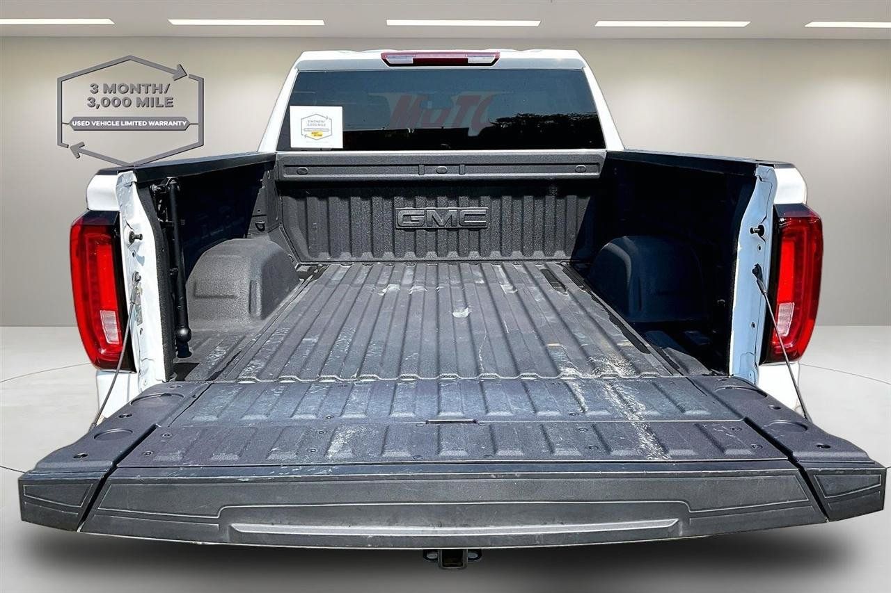 Used 2025 GMC Sierra 1500 AT4 AWD/4WD image 7