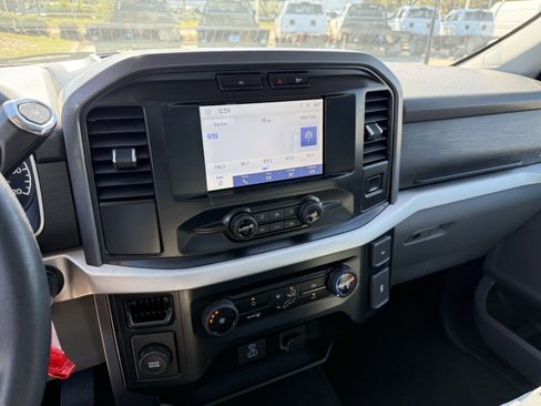 Used 2023 Ford F150 XLT image 19