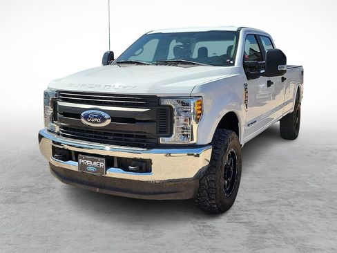 Used 2019 Ford F350 XL w/ Power Equipment Group AWD/4WD image 4