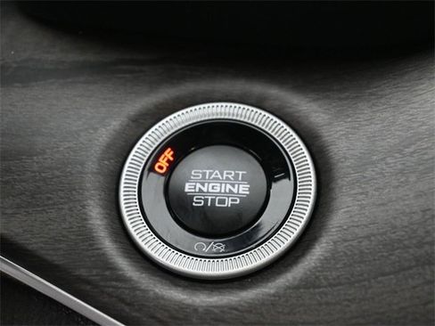 New 2025 Jeep Grand Cherokee Limited image 19