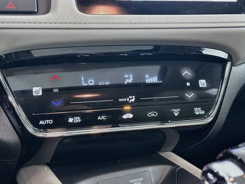 Used 2016 Honda HR-V EX-L image 24