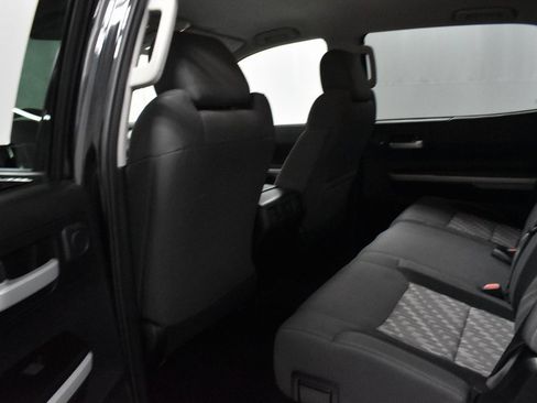 Used 2019 Toyota Tundra SR5 image 15