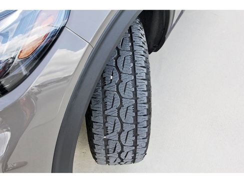Certified 2026 Ford Explorer Tremor w/ Tremor Ultimate Package AWD/4WD image 31