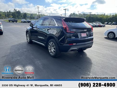 Used 2021 Cadillac XT4 Premium Luxury image 6