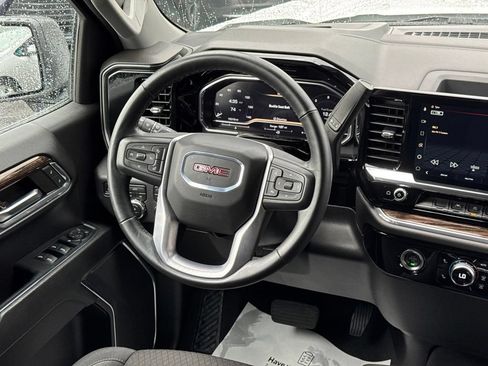 Used 2024 GMC Sierra 1500 Elevation AWD/4WD image 19