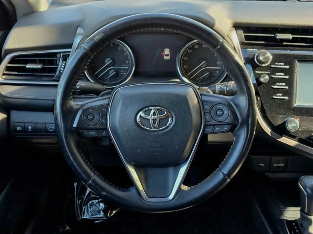 Used 2020 Toyota Camry SE w/ Moonroof Package AWD/4WD image 21