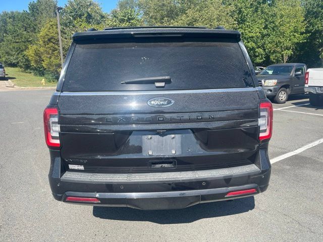 Used 2023 Ford Expedition Limited AWD/4WD image 4