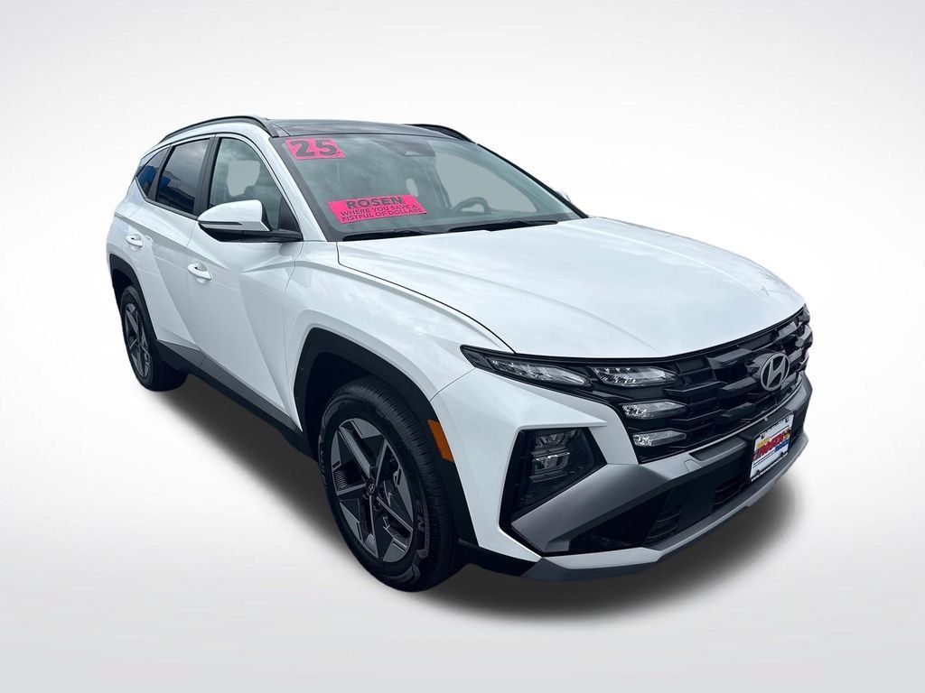 Certified 2025 Hyundai Tucson SEL AWD/4WD image 7