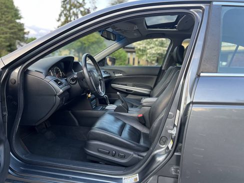 Used 2009 Honda Accord EX-L image 9