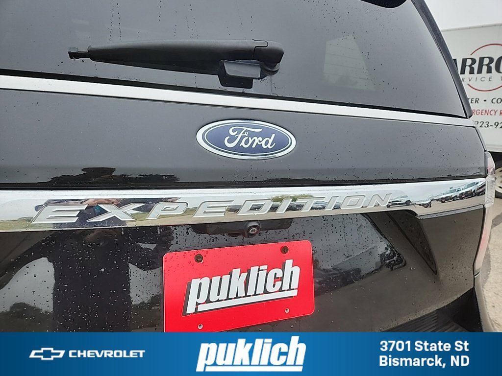 Used 2018 Ford Expedition Limited w/ Equipment Group 302A AWD/4WD image 47