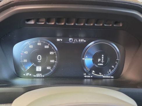 Used 2021 Volvo XC90 T8 Inscription w/ Advanced Package AWD/4WD image 28