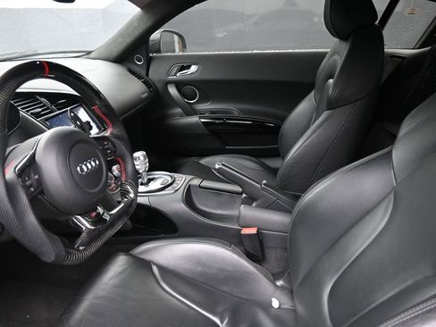 Used 2010 Audi R8 V10 image 56