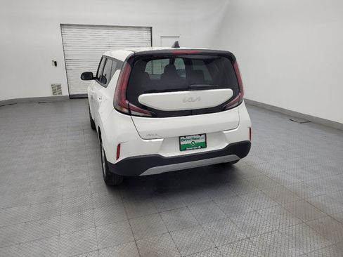 Used 2025 Kia Soul LX w/ LX Technology Package image 6