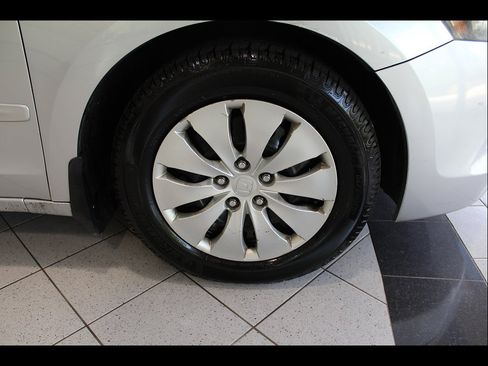 Used 2008 Honda Accord LX image 10