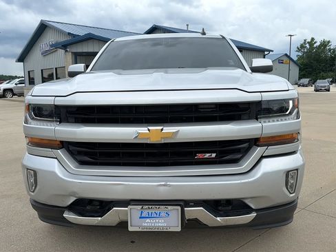 Used 2018 Chevrolet Silverado 1500 LT w/ All Star Edition AWD/4WD image 32