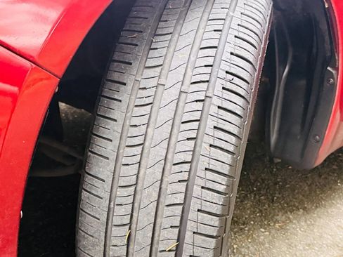 Used 2010 Subaru Impreza 2.5i Premium image 15