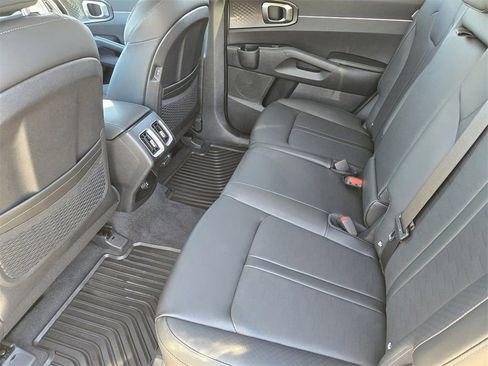 New 2026 Kia Sorento S w/ S Panoramic Sunroof Package FWD image 22