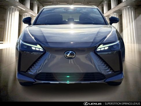 Used 2023 Lexus RZ 450e Premium w/ Technology Package image 10