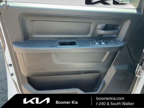 Used 2020 RAM 1500 Tradesman w/ Chrome Plus Package RWD image 16