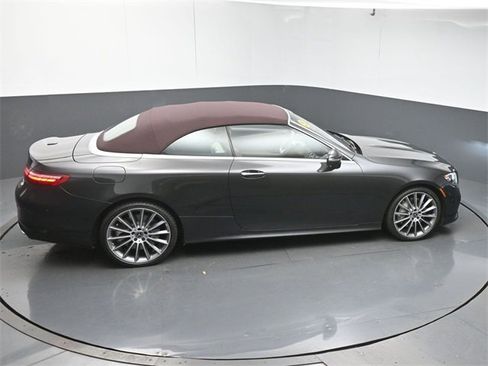 Used 2023 Mercedes-Benz E 450 4MATIC Cabriolet image 49