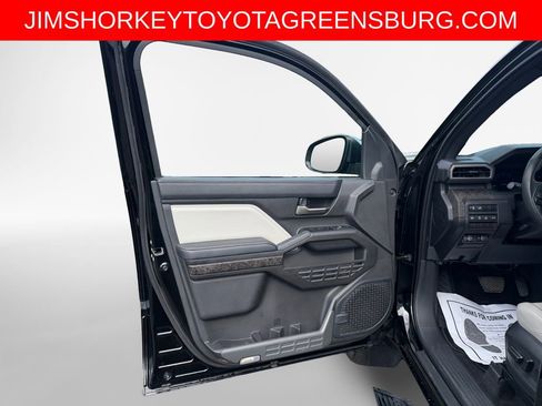 Used 2024 Toyota Tacoma Limited w/ Limited Package (LT) AWD/4WD image 14