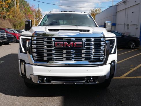 Used 2024 GMC Sierra 2500 Denali w/ Snow Plow Prep/Camper Package image 3
