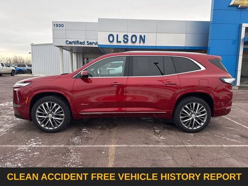 Used 2025 Buick Enclave Avenir w/ Super Cruise Package image 3
