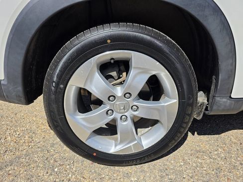Used 2016 Honda HR-V EX image 43