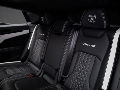 Used 2024 Lamborghini Urus S AWD/4WD image 68