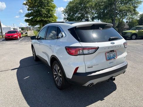 Used 2020 Ford Escape Titanium AWD/4WD image 5