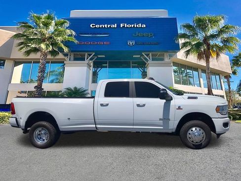 Used 2024 RAM 3500 Big Horn w/ Sport Appearance Package image 4