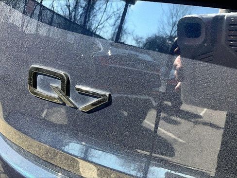 Used 2023 Audi Q7 3.0T Premium Plus w/ Premium Plus Package AWD/4WD image 24