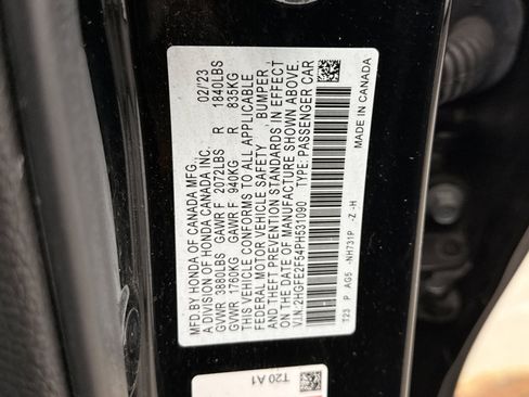 Used 2023 Honda Civic Sport image 11