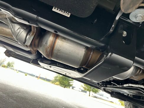 Used 2018 RAM 2500 Tradesman w/ Chrome Appearance Group image 58