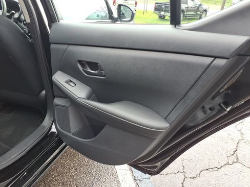 Used 2025 Nissan Sentra S FWD image 13