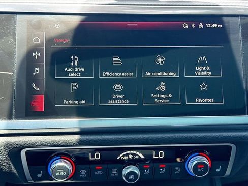 Certified 2023 Audi Q3 2.0T Premium w/ Convenience Package AWD/4WD image 32