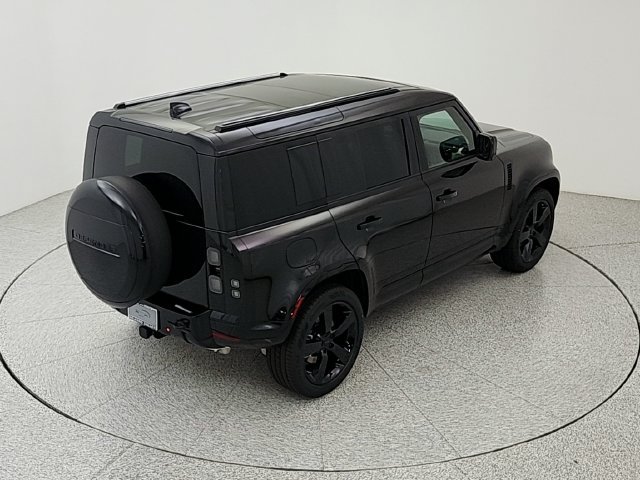 New 2026 Land Rover Defender 110 X-Dynamic SE AWD/4WD image 33